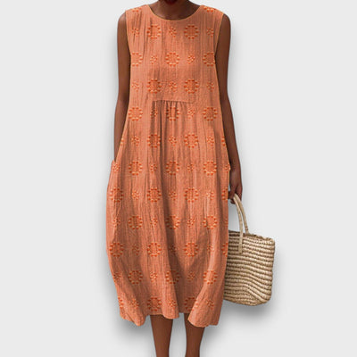 Serava – besticktes Midikleid