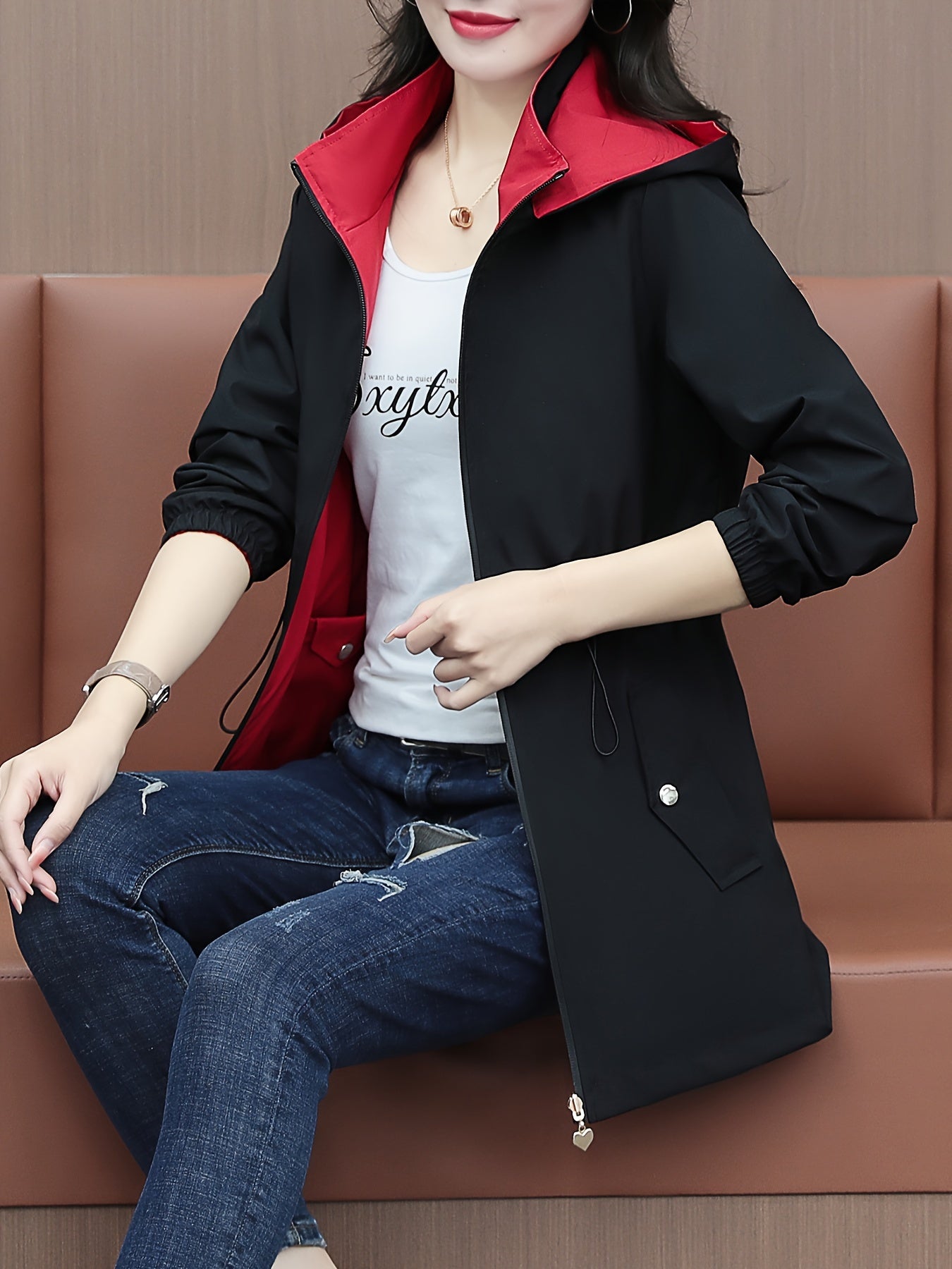 Avelena | Schwarze Wendeweste mit Kapuze für Vielfältige Styles