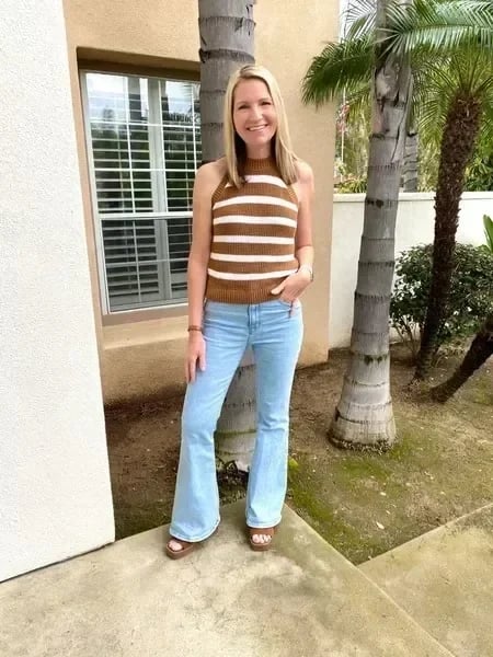 Cerise | Ultrahoch taillierte Stretch-Flare-Jeans