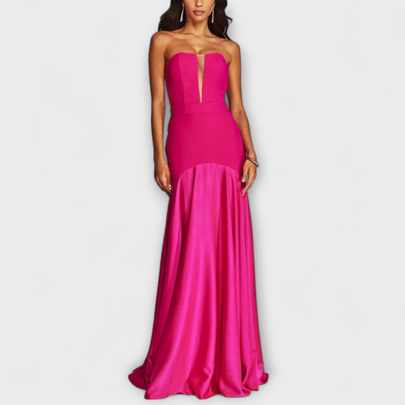 Vada - Off-Shoulder V-Neck Maxi Dress
