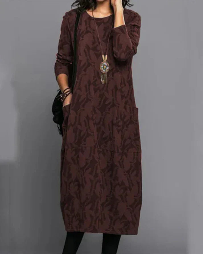 Élodie lavin - elegantes langes kleid mit tasche