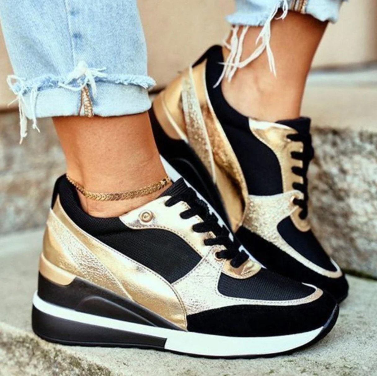 Sablethia – Stylische Keilsneaker