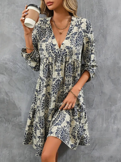 Ellery – Charmantes Kleid mit V-Ausschnitt