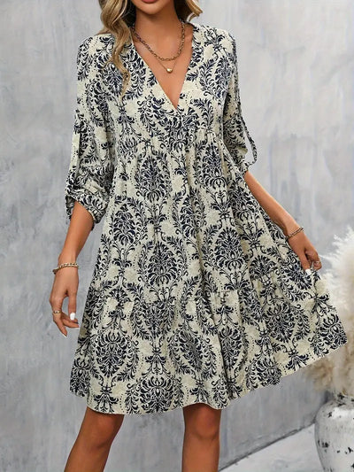 Ellery – Charmantes Kleid mit V-Ausschnitt