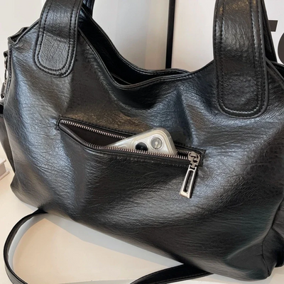 OLIVIA - Dunkelviolette Luxus Schultertasche im modernen Design