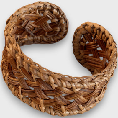 Noelia – Geflochtenes Rattan-Armband