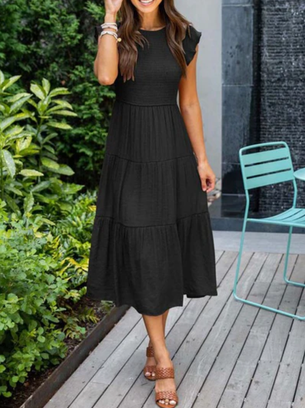 Ravelle – Stilvolles Midikleid mit Stufen