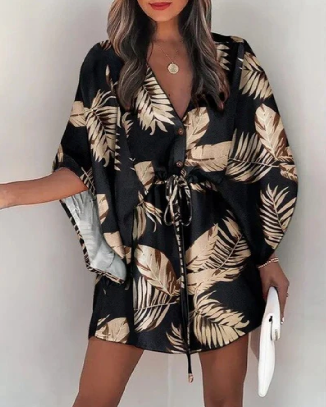 Nerezza – Stilvolles Kleid mit tropischem Print