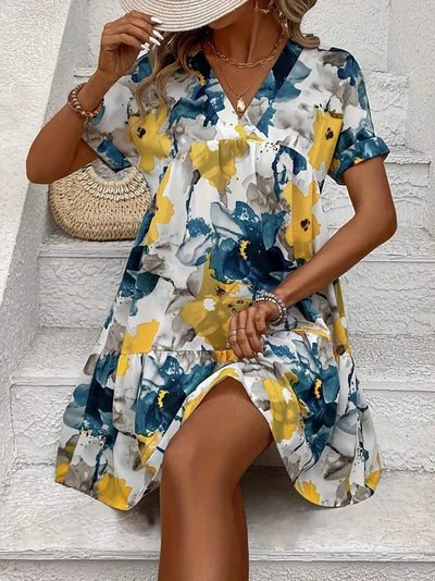 Evandria – Luftiges Minikleid mit Blumenmuster