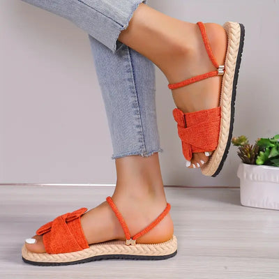 Dahlis – Sandalen mit Knöchelriemen und Schleife