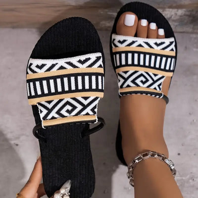 Kenzie – Stylische Gewebte Slip-On-Sandalen