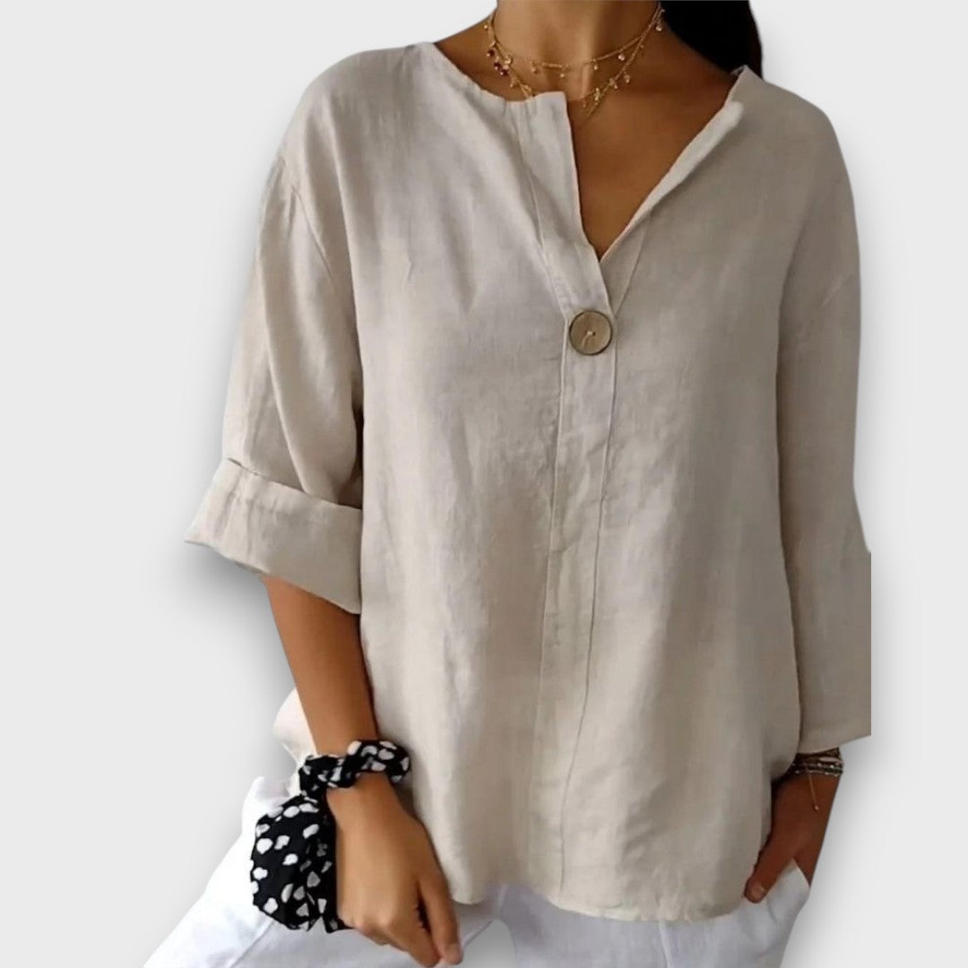 Solenne – Leichte Oversize-Bluse mit Statement-Kragen