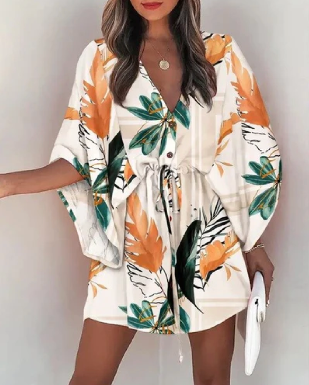 Nerezza – Stilvolles Kleid mit tropischem Print