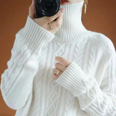 Avelena | Gestrickter Rollkragenpullover aus Kaschmir
