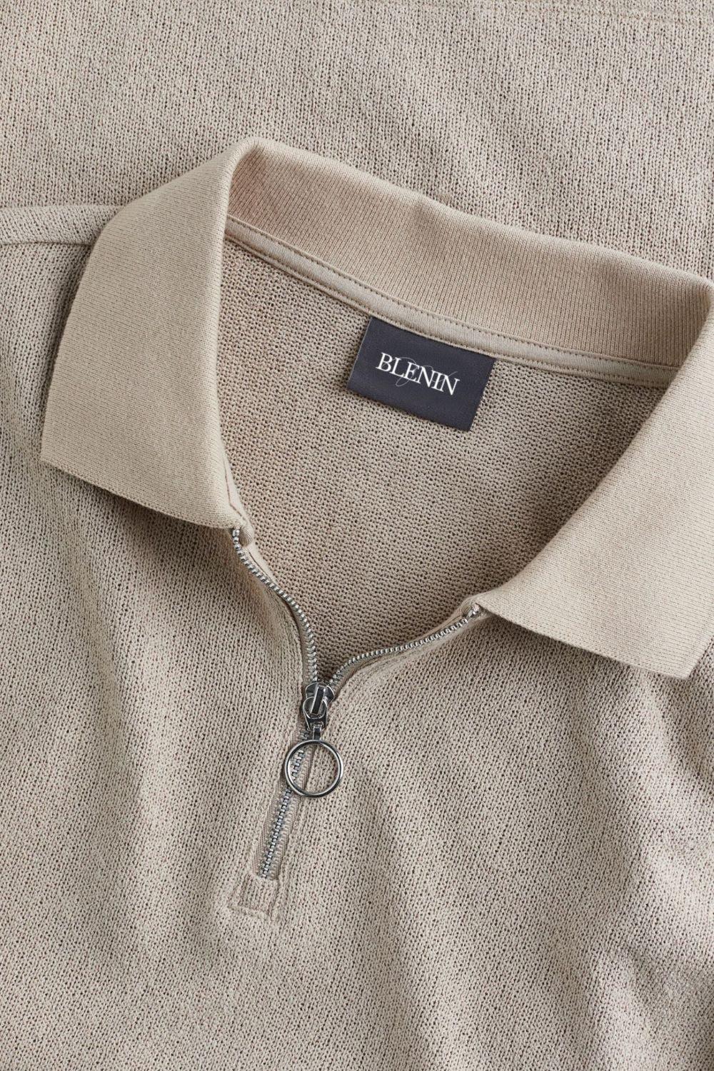 Modernes Strick-Poloshirt mit Reißverschluss