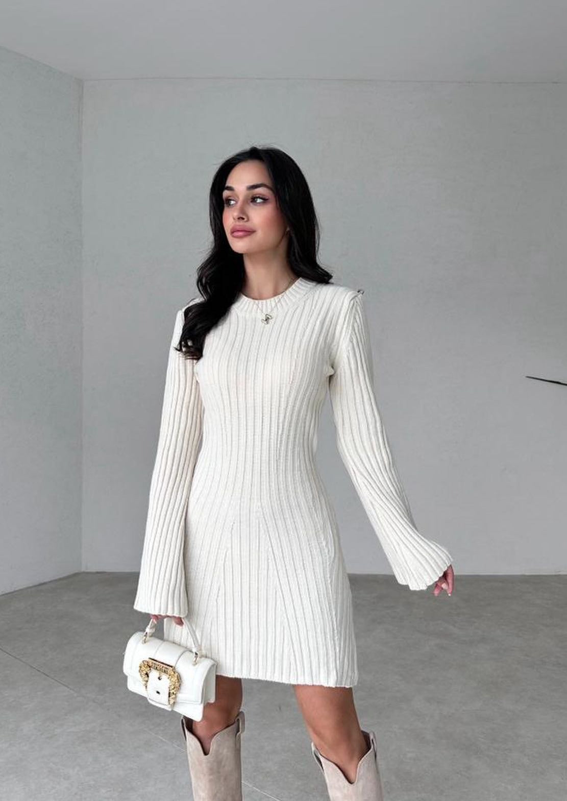Strick-Minikleid | Figurschmeichelnd & Zeitlos | Eleganter Chic