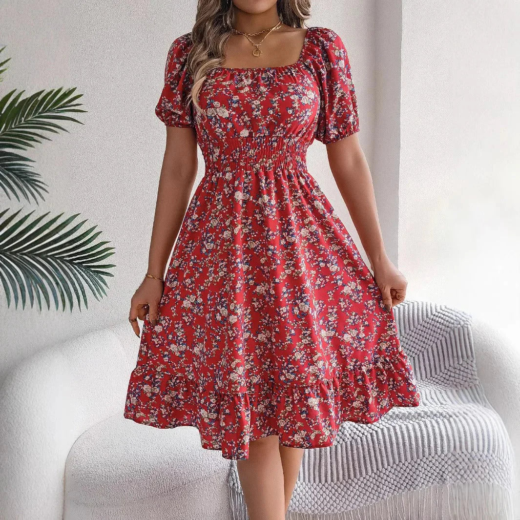 Salvora – Elegantes Kleid mit Blumenmuster und quadratischem Ausschnitt