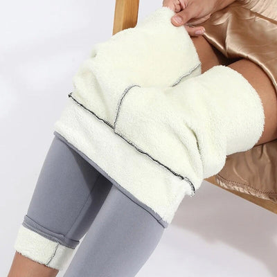 Avelena | Erhöhte Komfort-Leggings aus Dickem Samt mit Hoher Taille