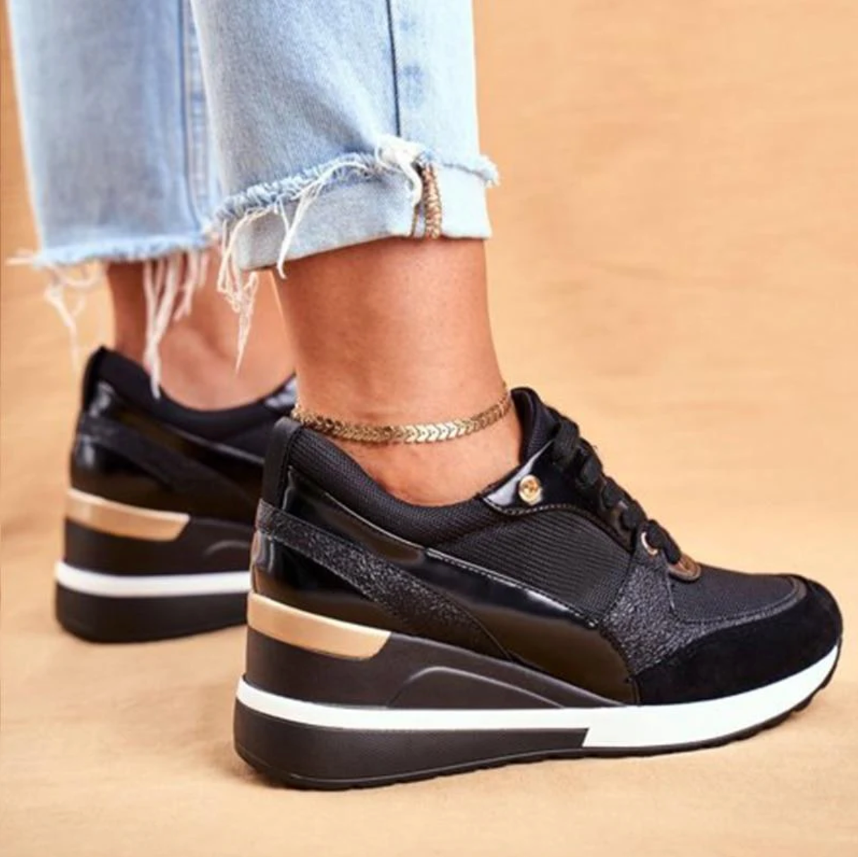 Sablethia – Stylische Keilsneaker