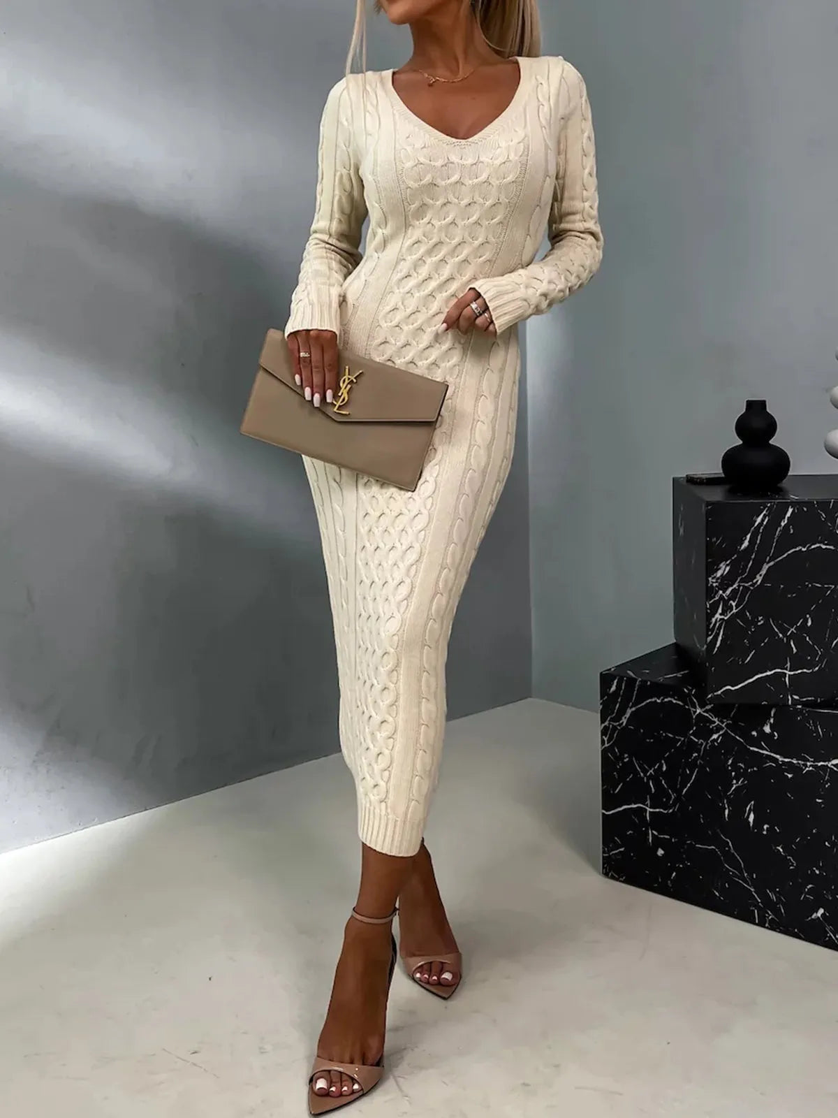 Strick-Midikleid mit Zopfmuster | Elegant und Gemütlich | Femininer Schnitt