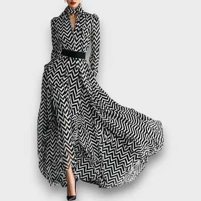 Zarielle – Maxi-Chiffonkleid mit Schwarz-Weiß-Muster