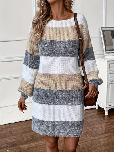 Damen Strickkleid mit Streifen | Lockerer Schnitt und Langar