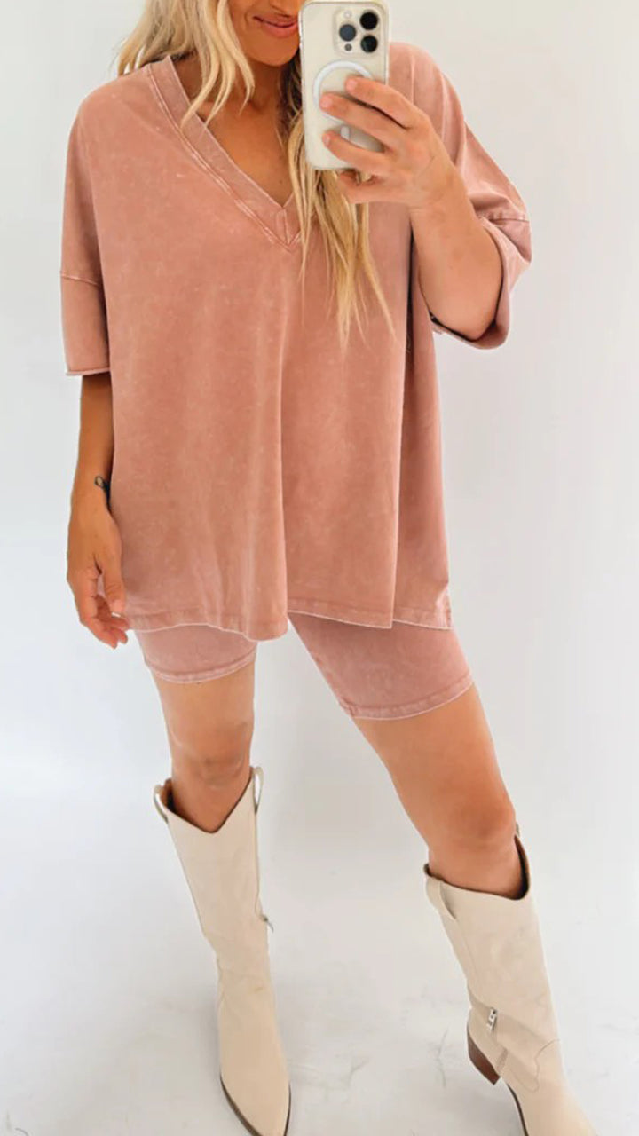 Zweiteiliges Set mit Oversized-Shirt | Lässiger Stil | Bequem & Modern