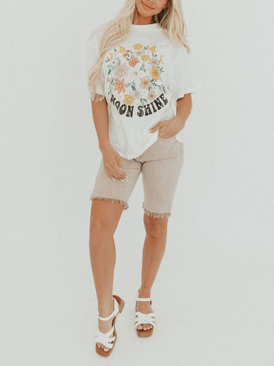 Avelena | Grafisches Blumen-T-Shirt Moon Shine