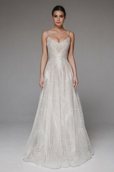Elegantes Abendkleid | Glamour & Raffinesse | Strahlender Auftritt