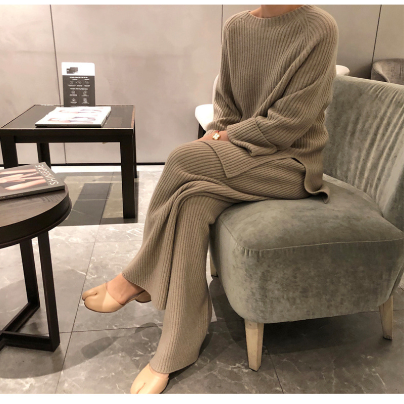 Avelena | Damen Set mit Englischer Eleganz
