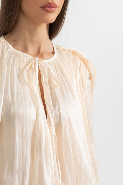 Livia - Faltendes Mesh-Kleid