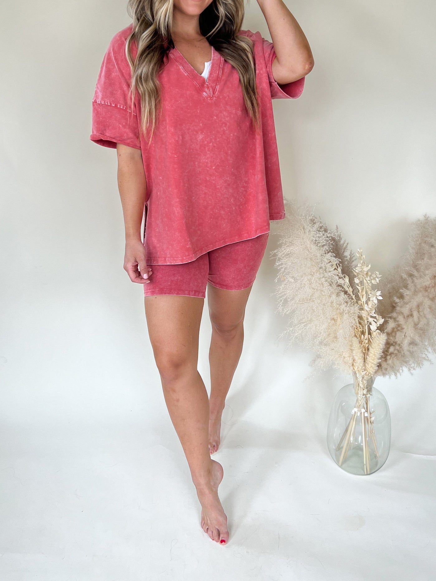Zweiteiliges Set mit Oversized-Shirt | Lässiger Stil | Bequem & Modern