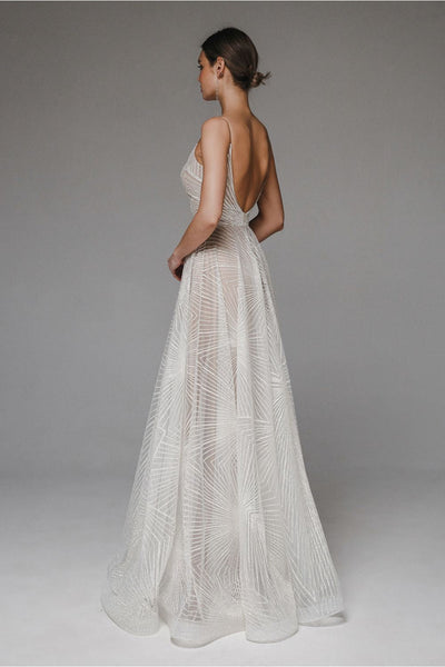 Elegantes Abendkleid | Glamour & Raffinesse | Strahlender Auftritt