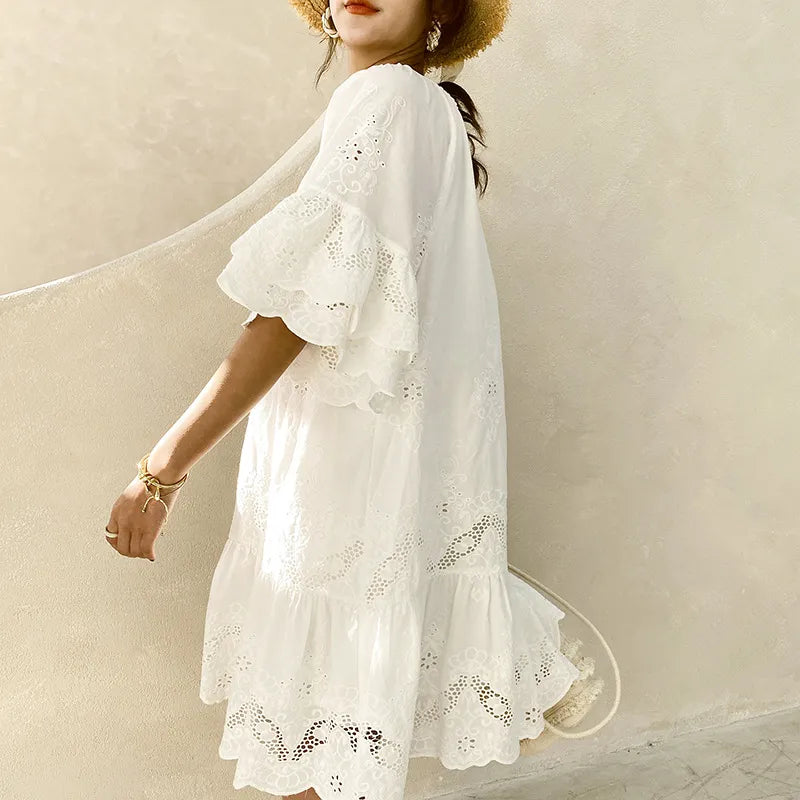 Avelena | Kleid aus Weißer Spitze