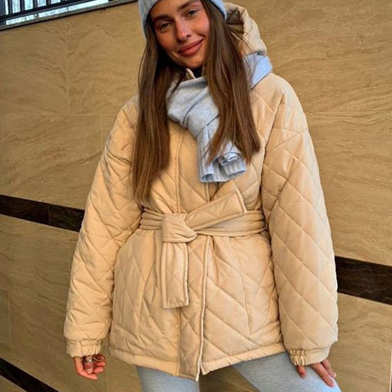 Steppjacke mit Gürtel | Leicht & Stilvoll | Winterkomfort