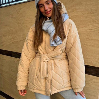 Steppjacke mit Gürtel | Leicht & Stilvoll | Winterkomfort
