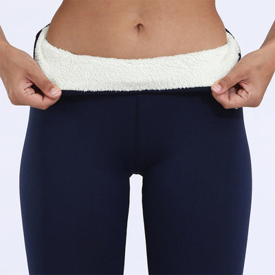 Avelena | Erhöhte Komfort-Leggings aus Dickem Samt mit Hoher Taille