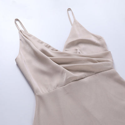 Satin-Maxikleid mit Spaghettiträgern | Sinnlich und Elegant | Femininer Stil