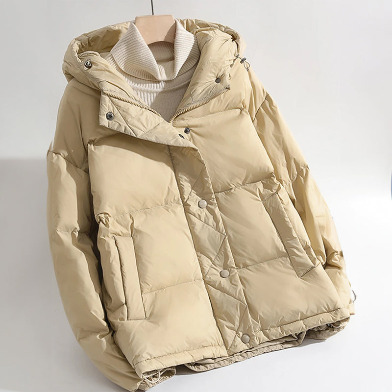Avelena | Steppdaunenjacke Leichte Daunenjacke für Eleganten Komfort