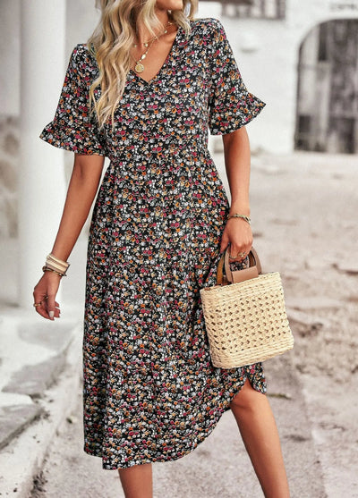 Veloura – Vintage-Kleid mit V-Ausschnitt und Blumenmuster