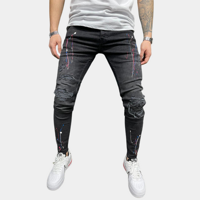 Bemalte Röhrenjeans | Urbaner Look | Farbige Details
