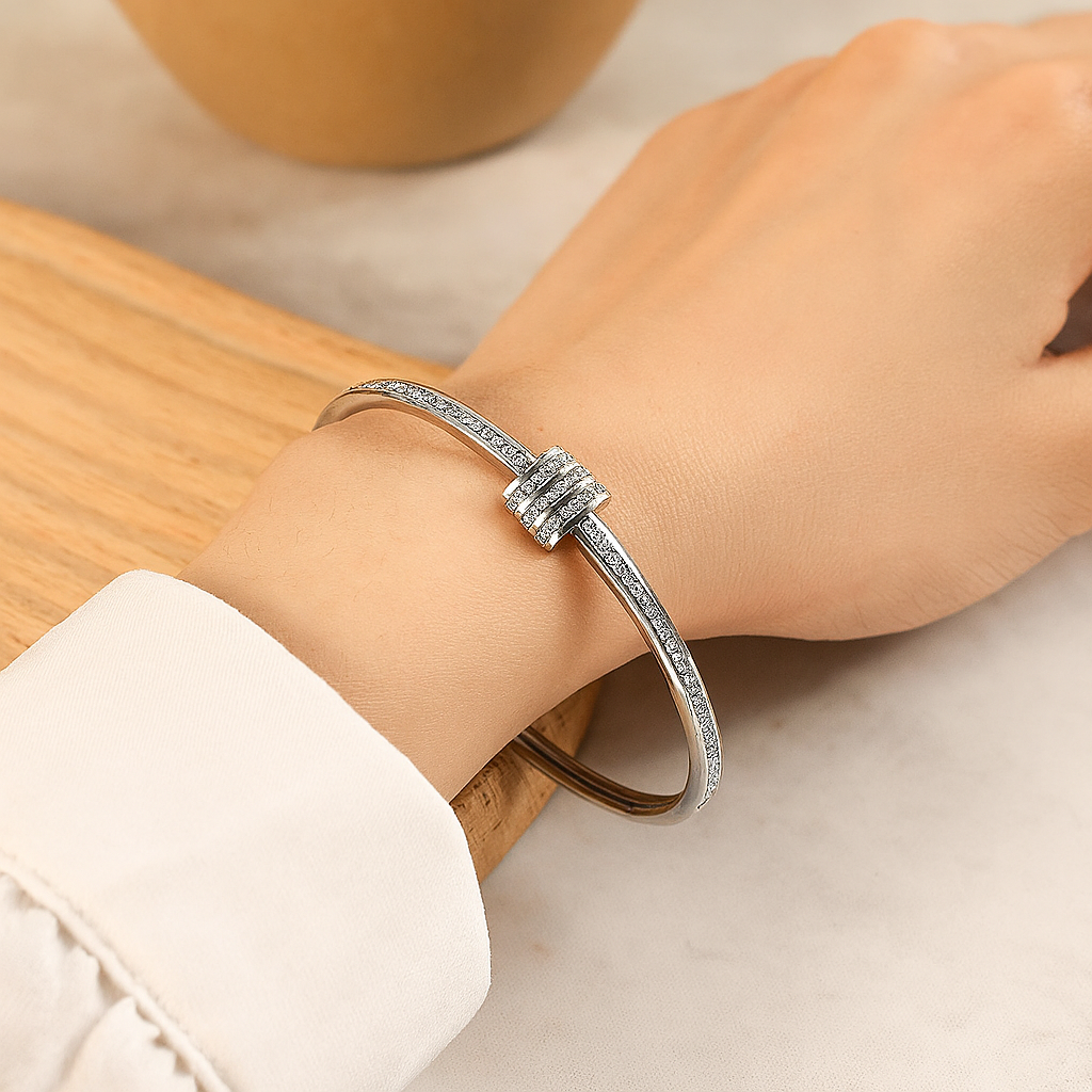 4-teiliges Premium-Armbandset aus Edelstahl – Klassischer Stil