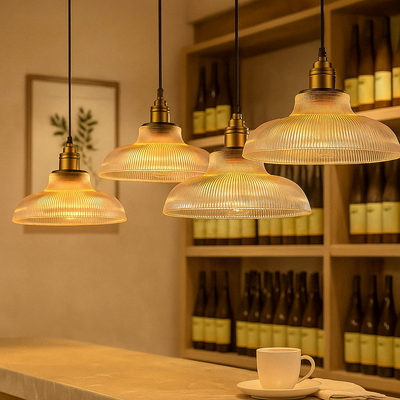 AmberGlow – Vintage-inspirierte Glaspendellampe für eine warme und stilvolle Atmosphäre