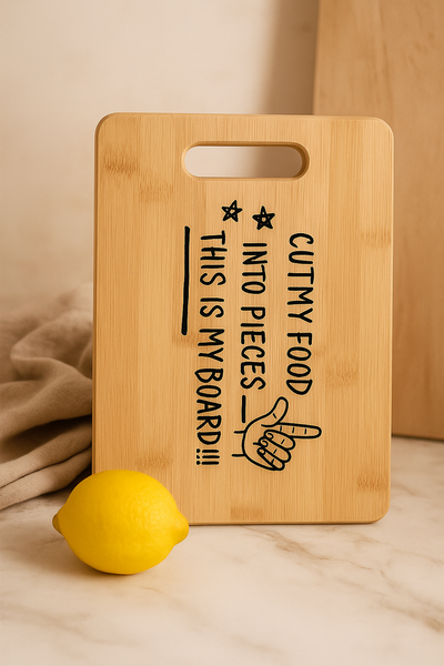 Gravieretes Bambus Schneidebrett – Humorvolle KüchenDekoration und Geschenk