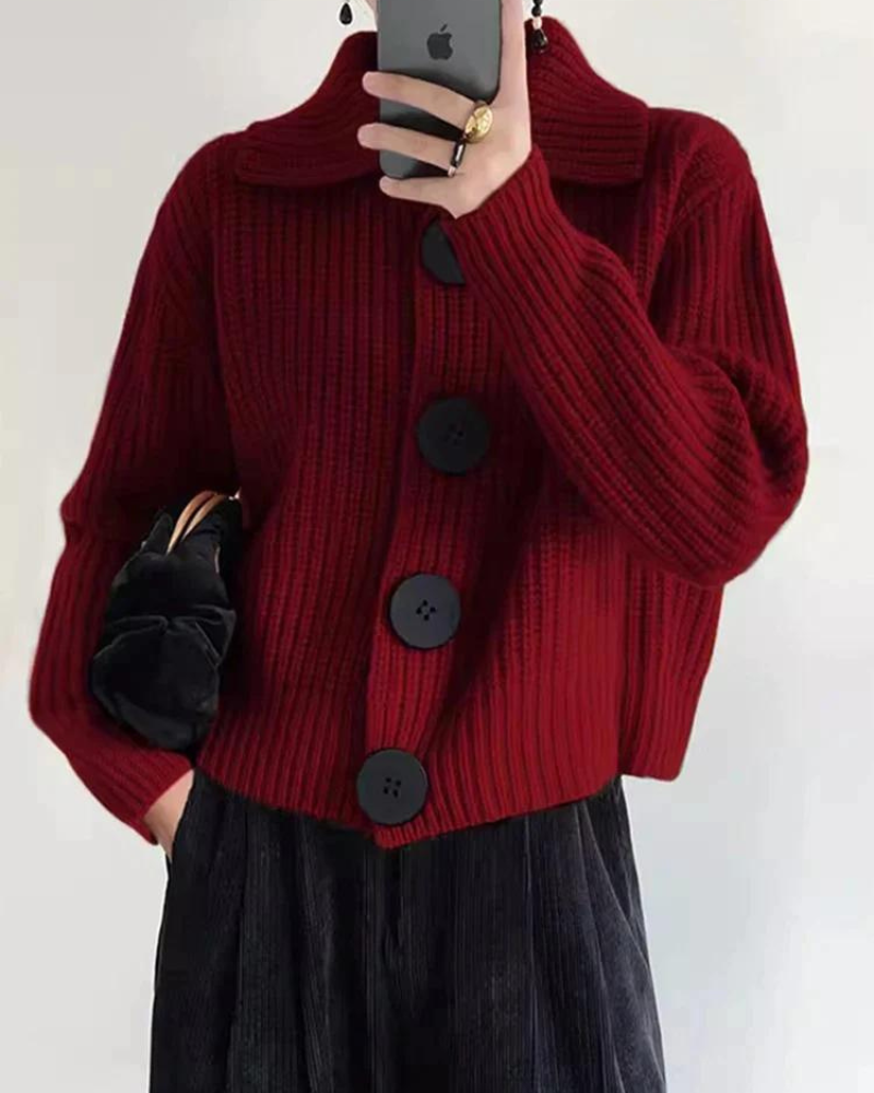 Avelena | Strickjacke mit Großem Knopf