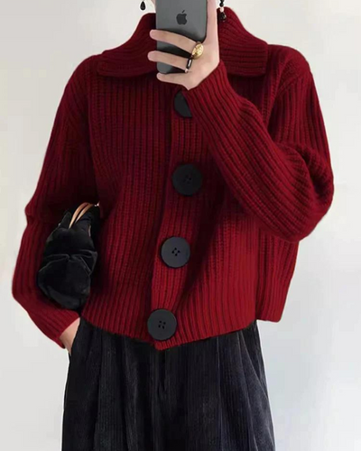 Avelena | Strickjacke mit Großem Knopf