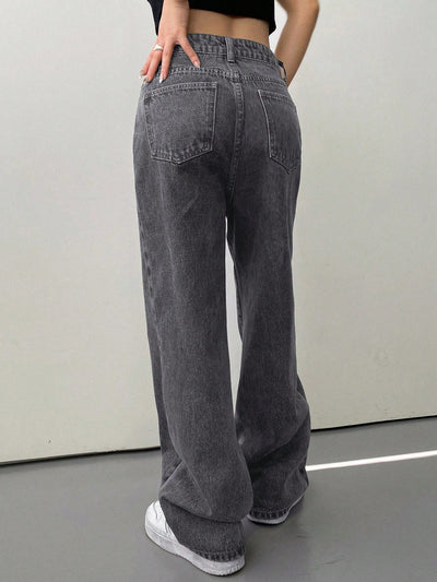 Baggy Jeans für Damen mit gerader Beinform - Lywenia