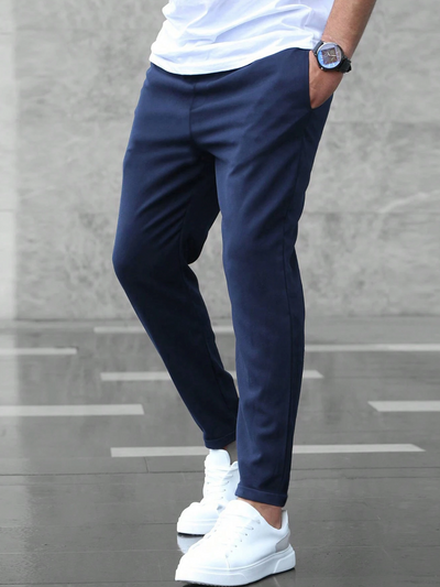 Atlden | Slim Fit Joggerhose mit Tunnelzug