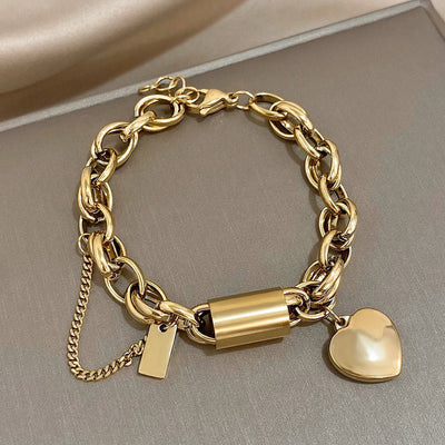 Gemütliches Chunky-Armband in Gold