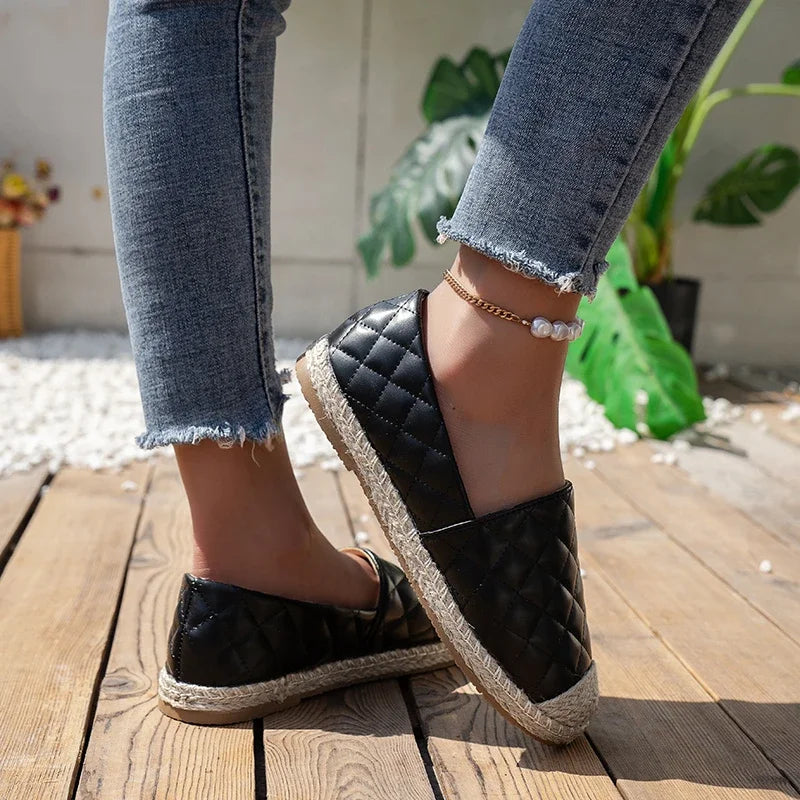 Soritha – Stilvolle Gesteppte Slipper